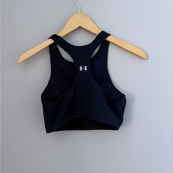 Under Armour Black Fitted Sports Bra Size Small - Picture 3 of 3